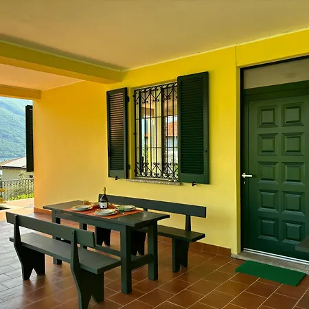 Casa Orny Mezzegra 公寓 特雷梅佐