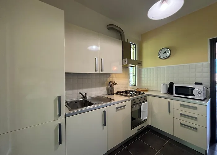 Casa Orny Mezzegra Тремеццо