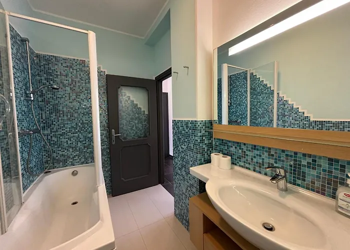 Casa Orny Mezzegra Тремеццо